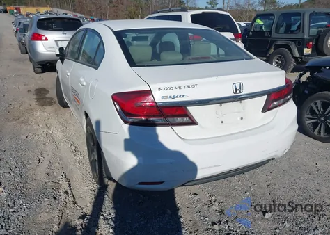 2015 Honda Civic Lx z USA, uszkodzony, nr VIN 19XFB2F53FE111015